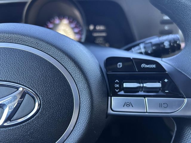 Certified 2023 Hyundai Elantra SEL image 20