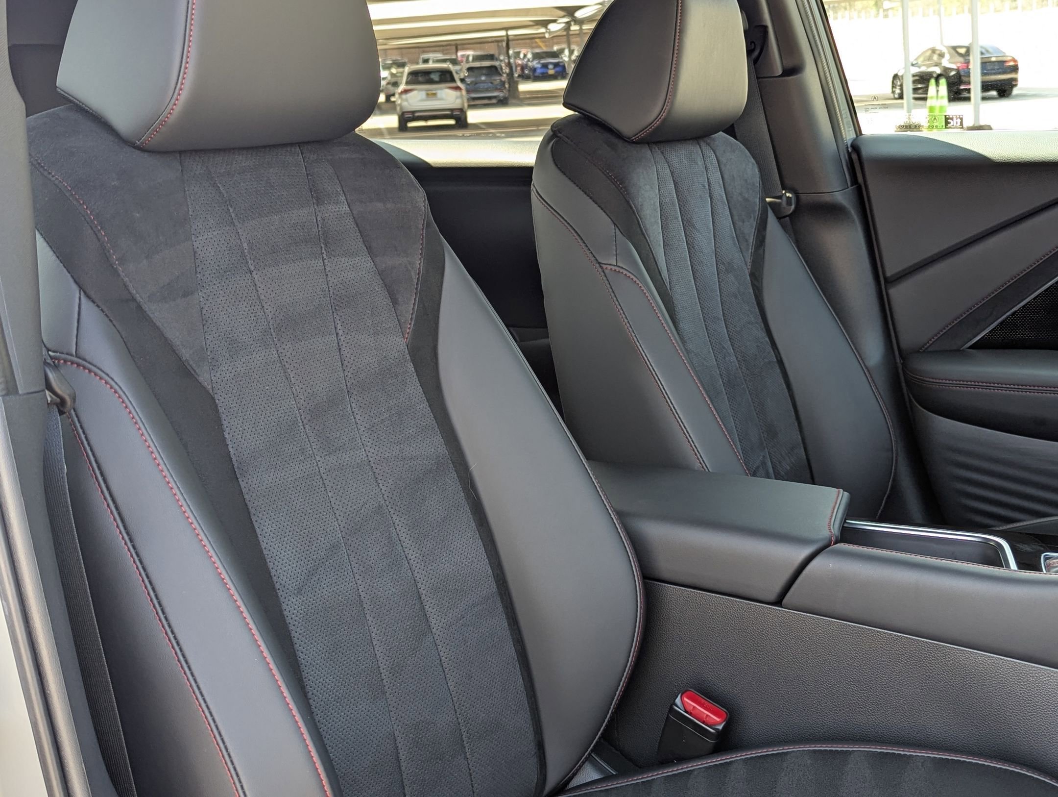 Certified 2025 Acura ADX A-Spec image 30