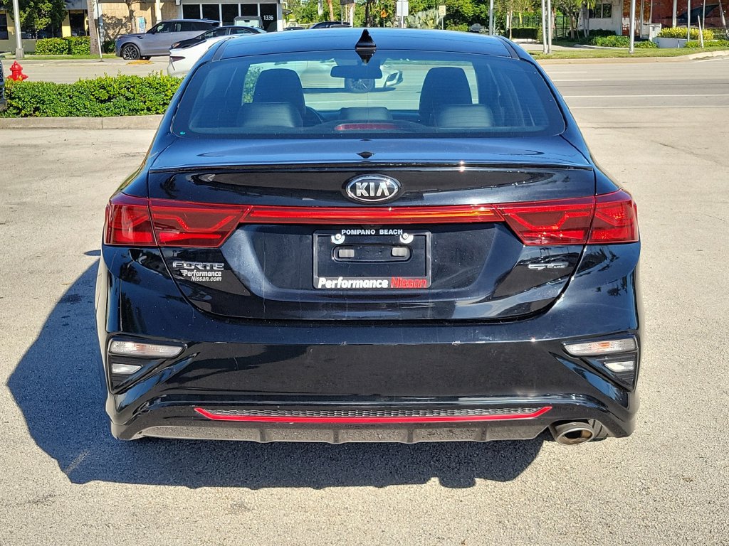 Used 2021 Kia Forte GT-Line FWD image 9