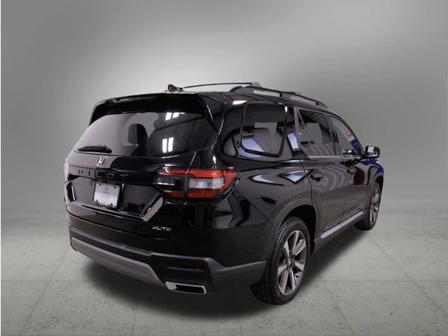 Certified 2024 Honda Pilot Elite image 9