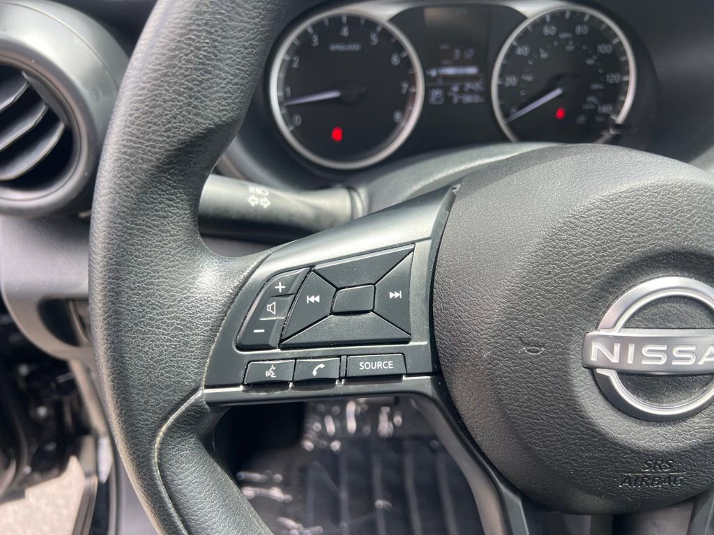 Used 2024 Nissan Kicks S FWD image 18