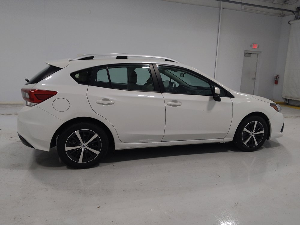 Used 2022 Subaru Impreza 2.0i Premium AWD/4WD image 10