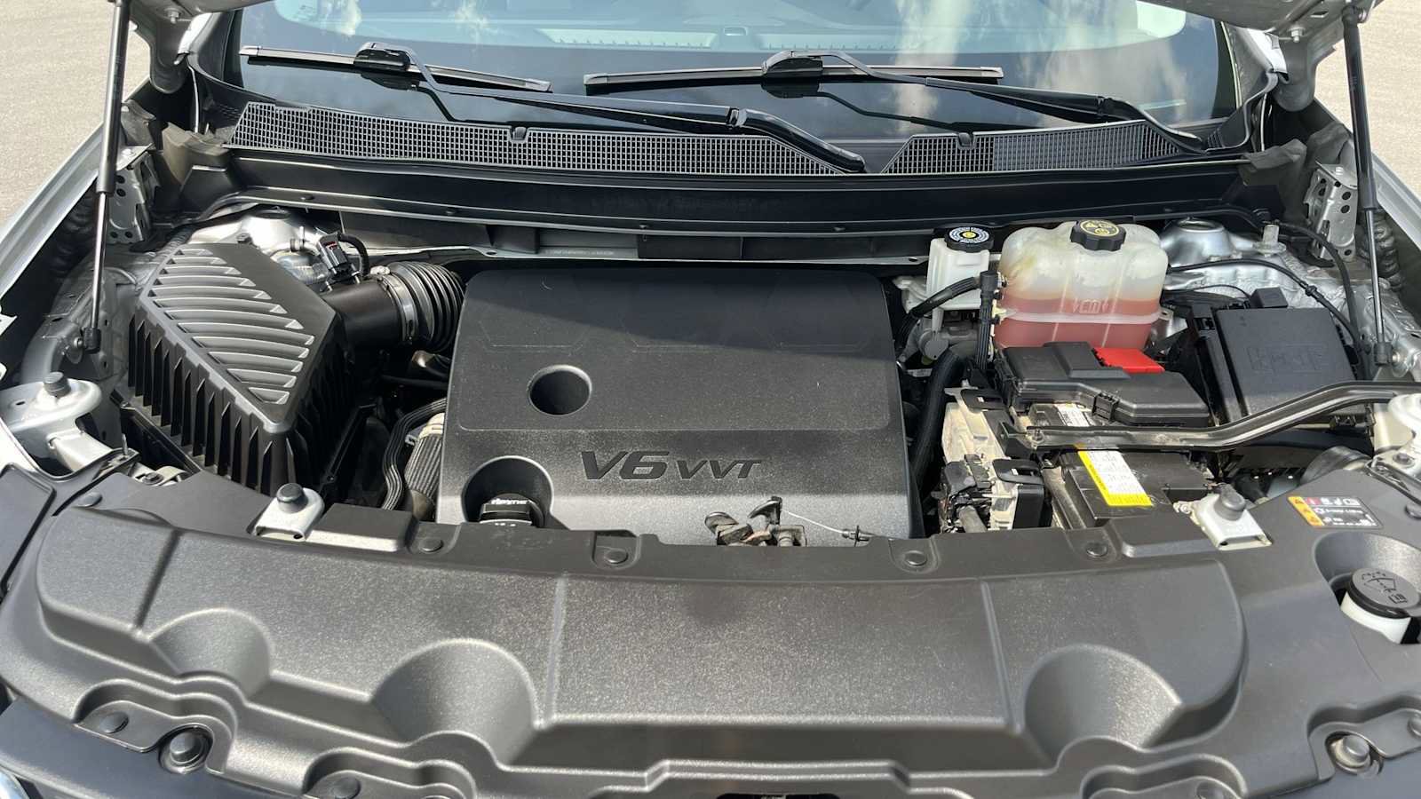 Used 2019 Chevrolet Traverse LT w/ LT Premium Package AWD/4WD image 27