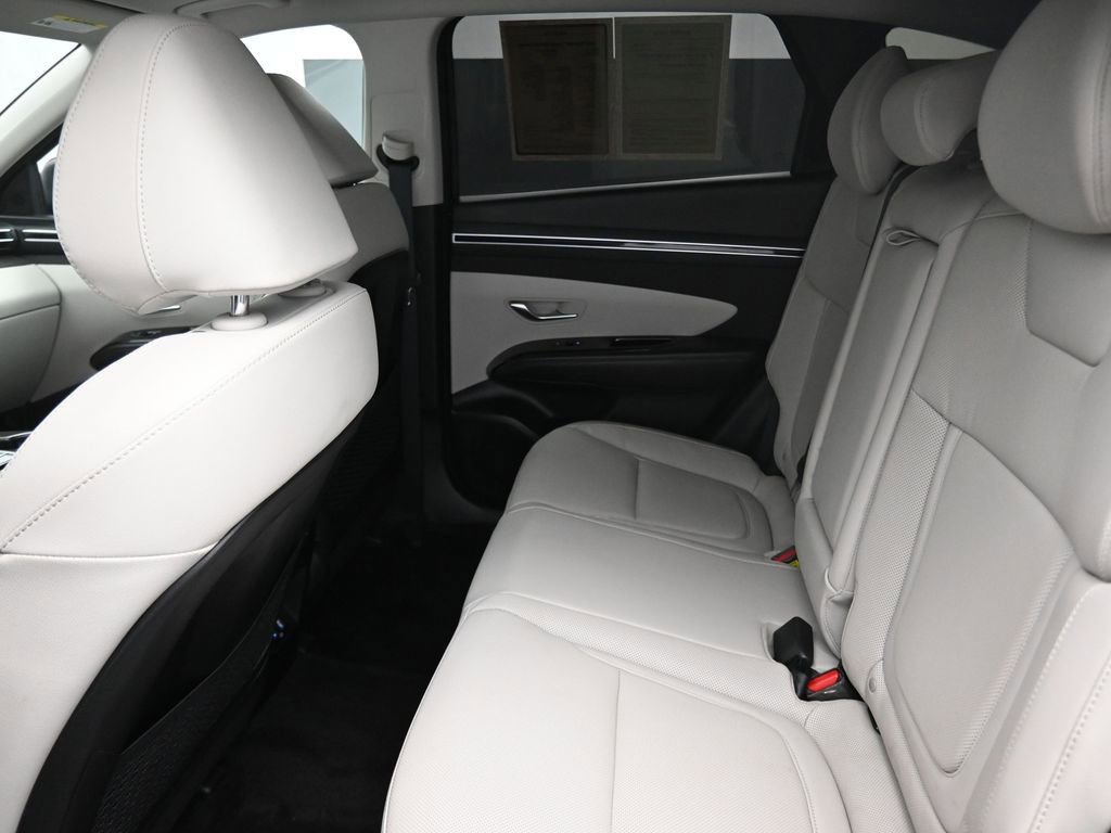 Used 2023 Hyundai Tucson Limited image 9