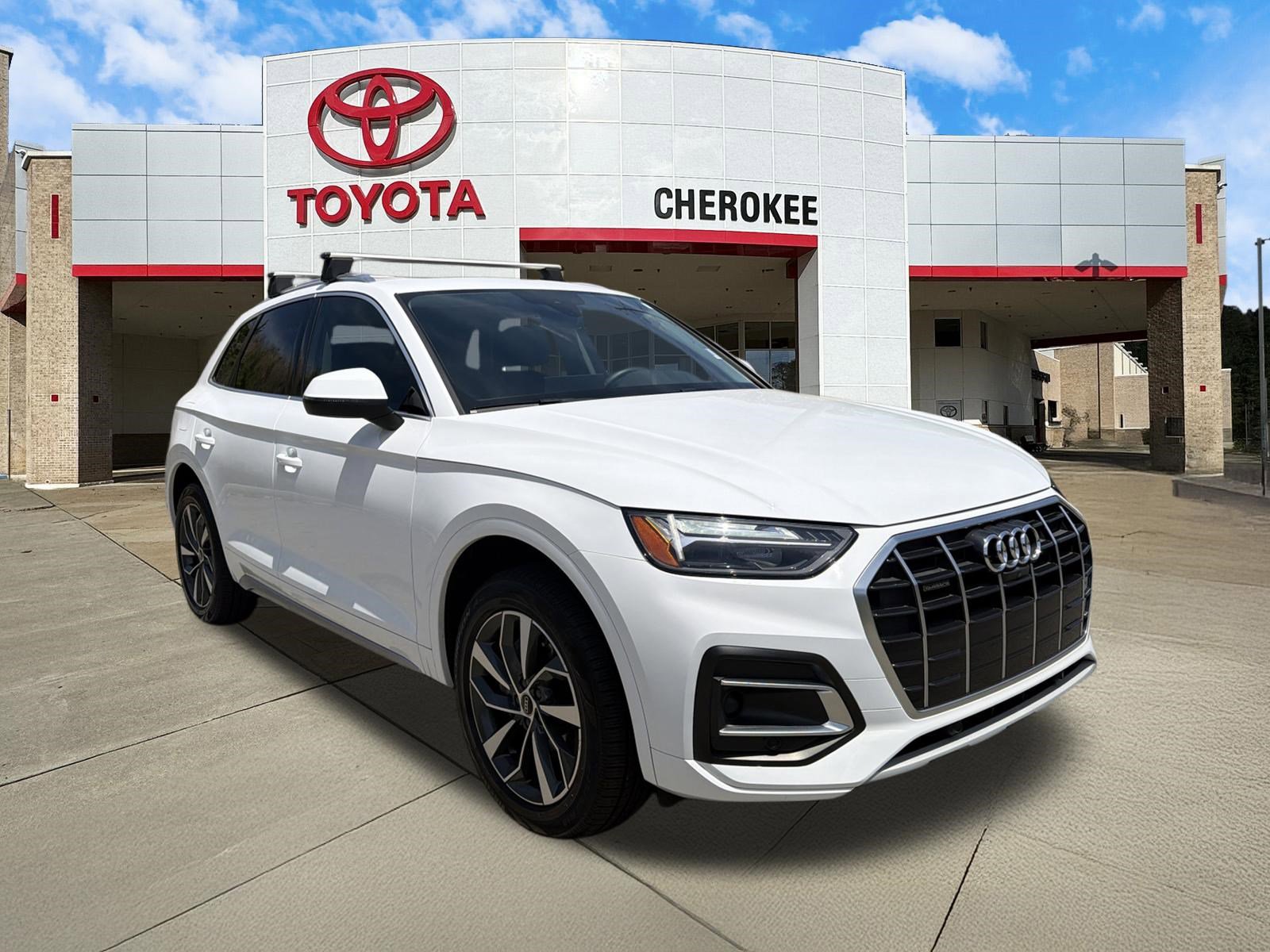 Used 2021 Audi Q5 2.0T Premium Plus AWD/4WD image 3