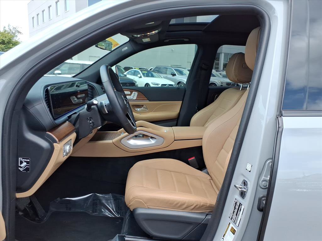 Certified 2025 Mercedes-Benz GLE 450e 4MATIC image 11