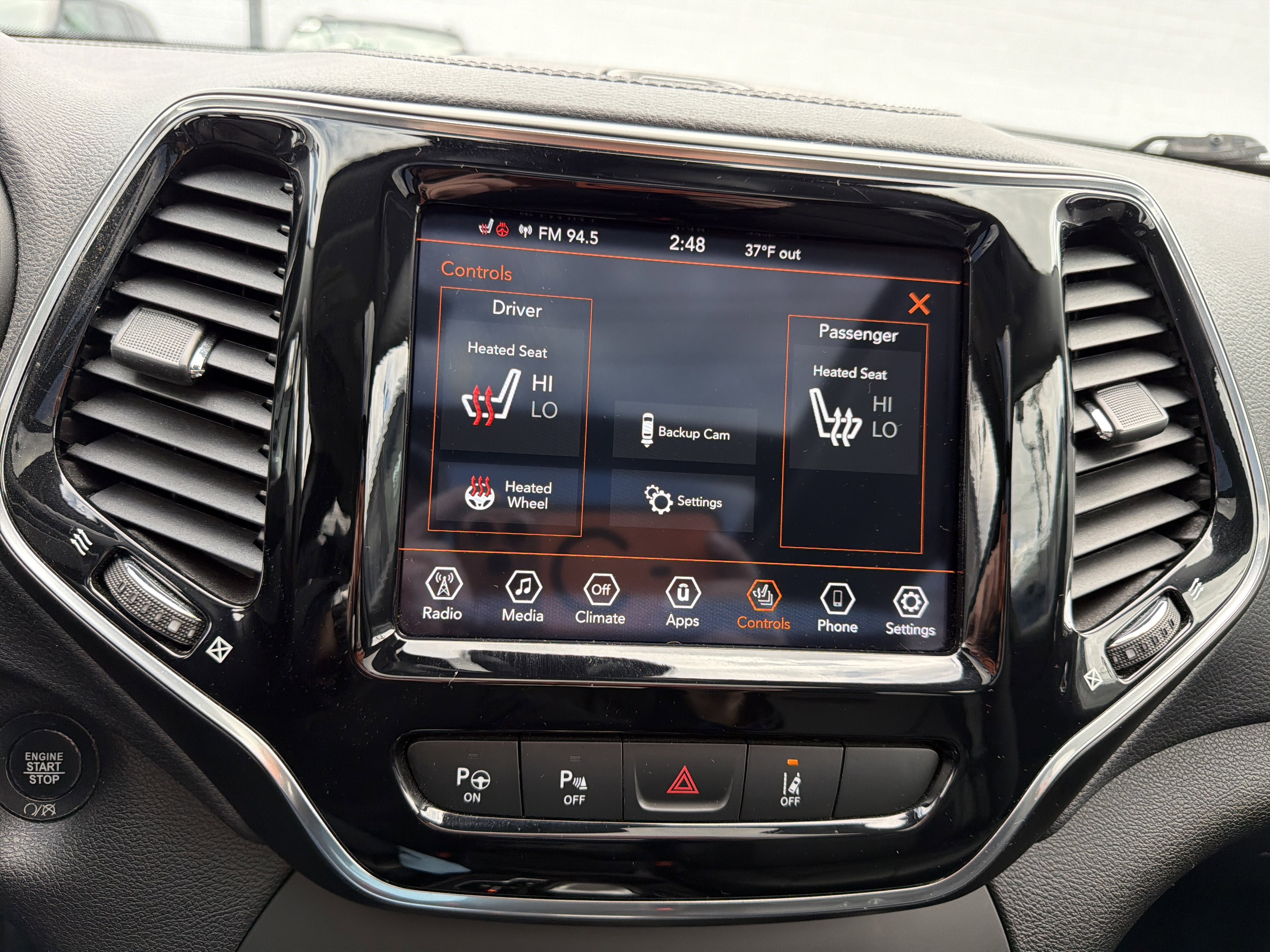 Used 2021 Jeep Cherokee Limited AWD/4WD image 19