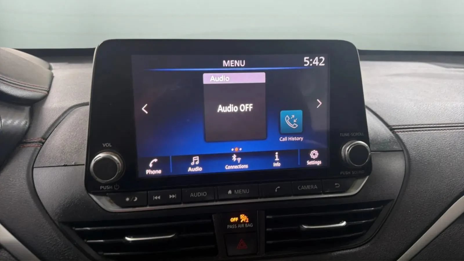 Used 2020 Nissan Altima 2.5 SR FWD image 14