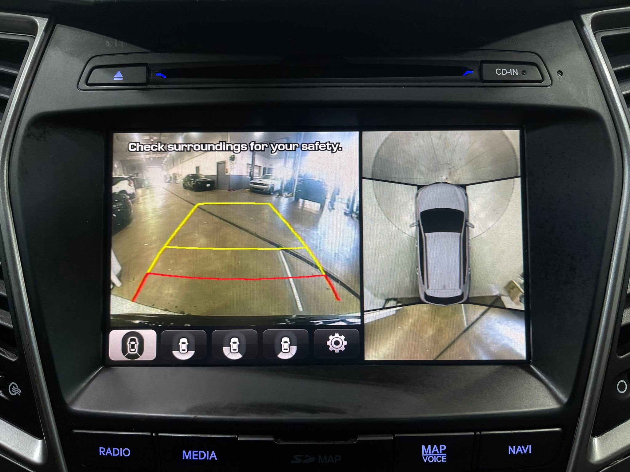 Used 2017 Hyundai Santa Fe Sport FWD image 11