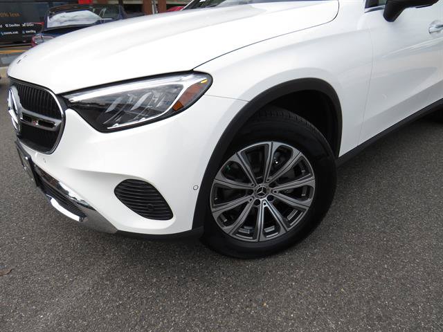 Used 2026 Mercedes-Benz GLC 300 4MATIC image 24