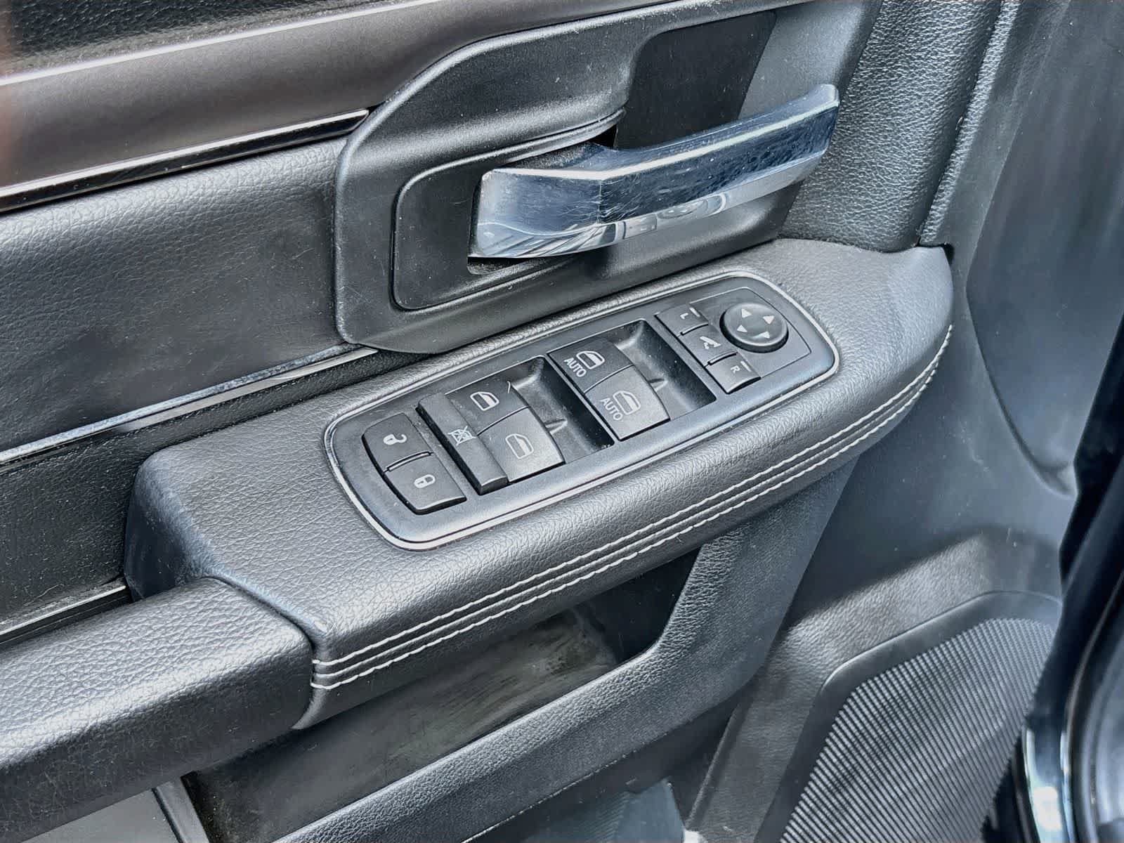 Used 2017 RAM 1500 Sport w/ Black Ram 1500 Sport Group RWD image 18