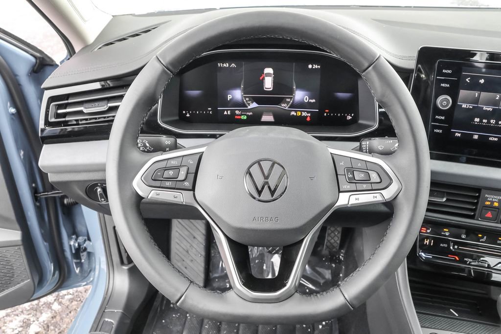 New 2026 Volkswagen Jetta SE FWD image 25