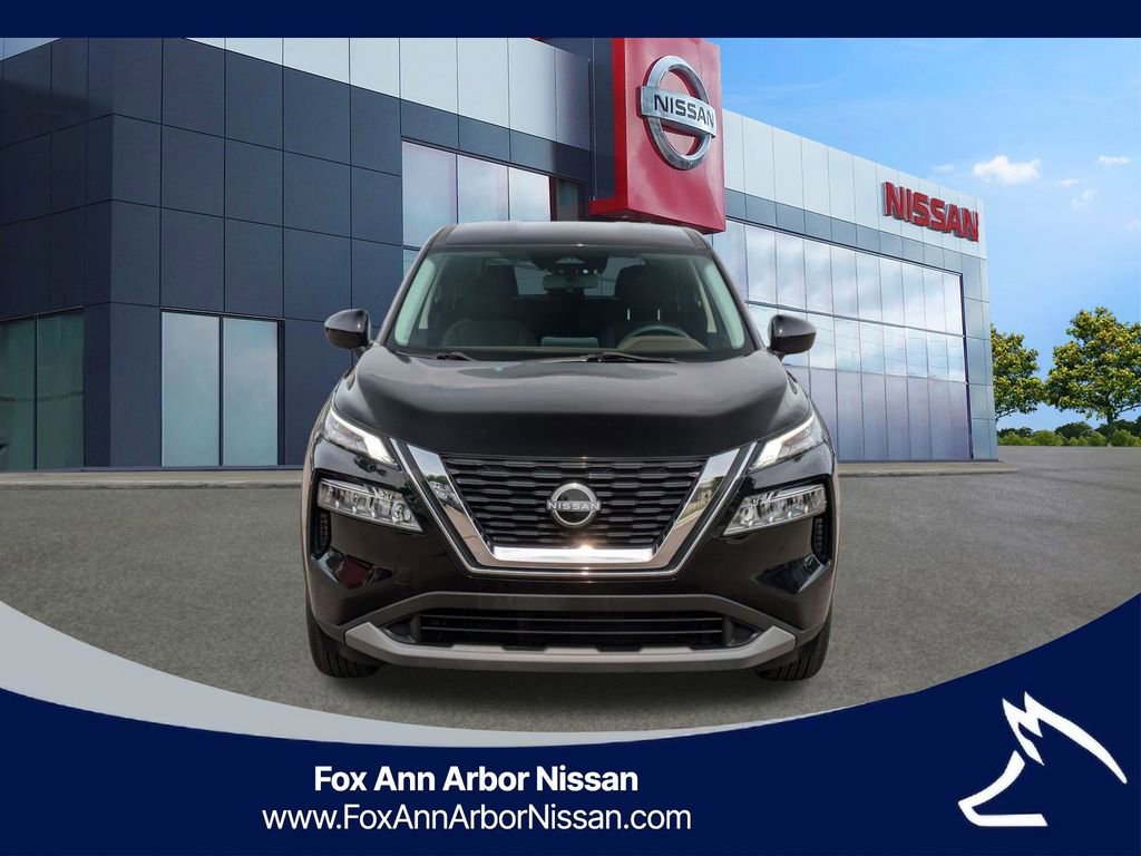 Certified 2023 Nissan Rogue SV image 8