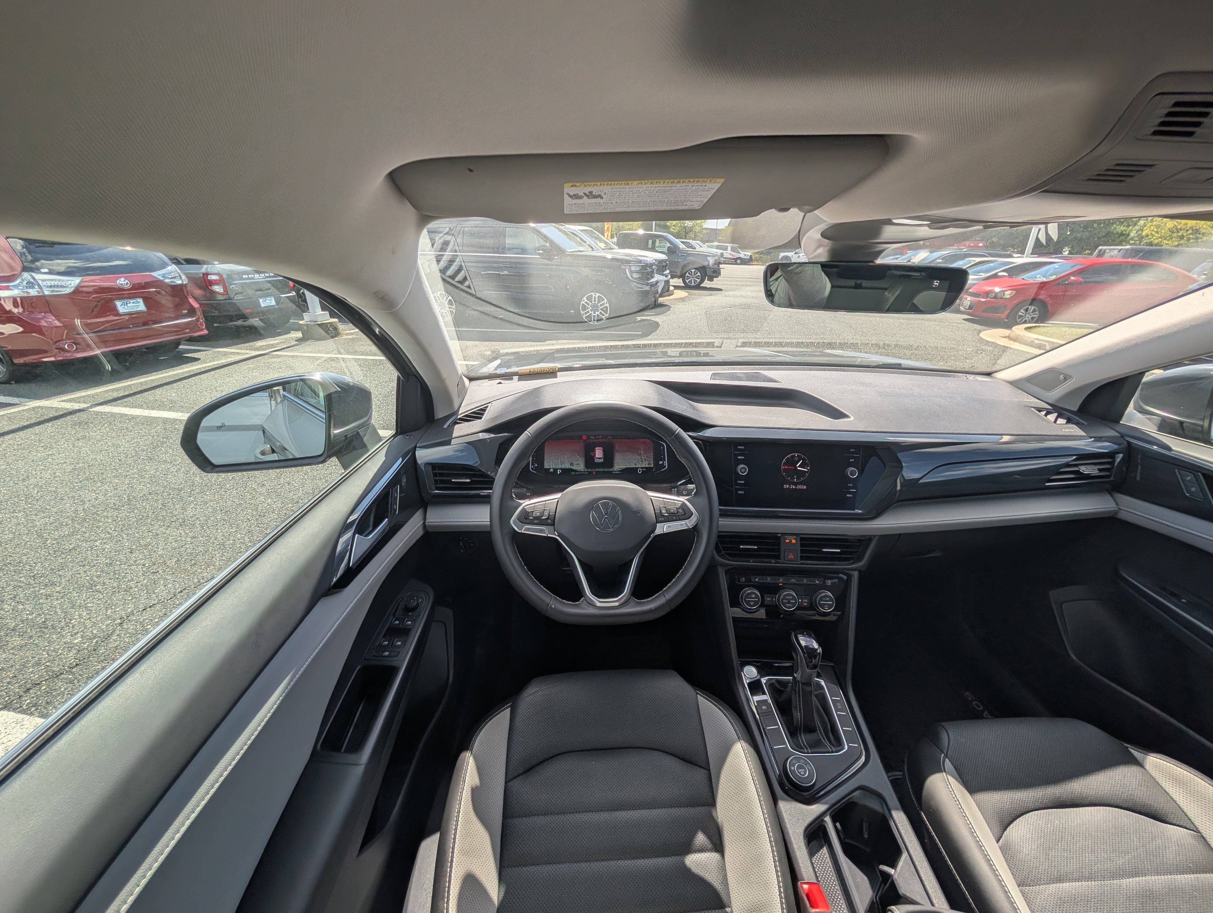Used 2022 Volkswagen Taos SEL AWD/4WD image 19