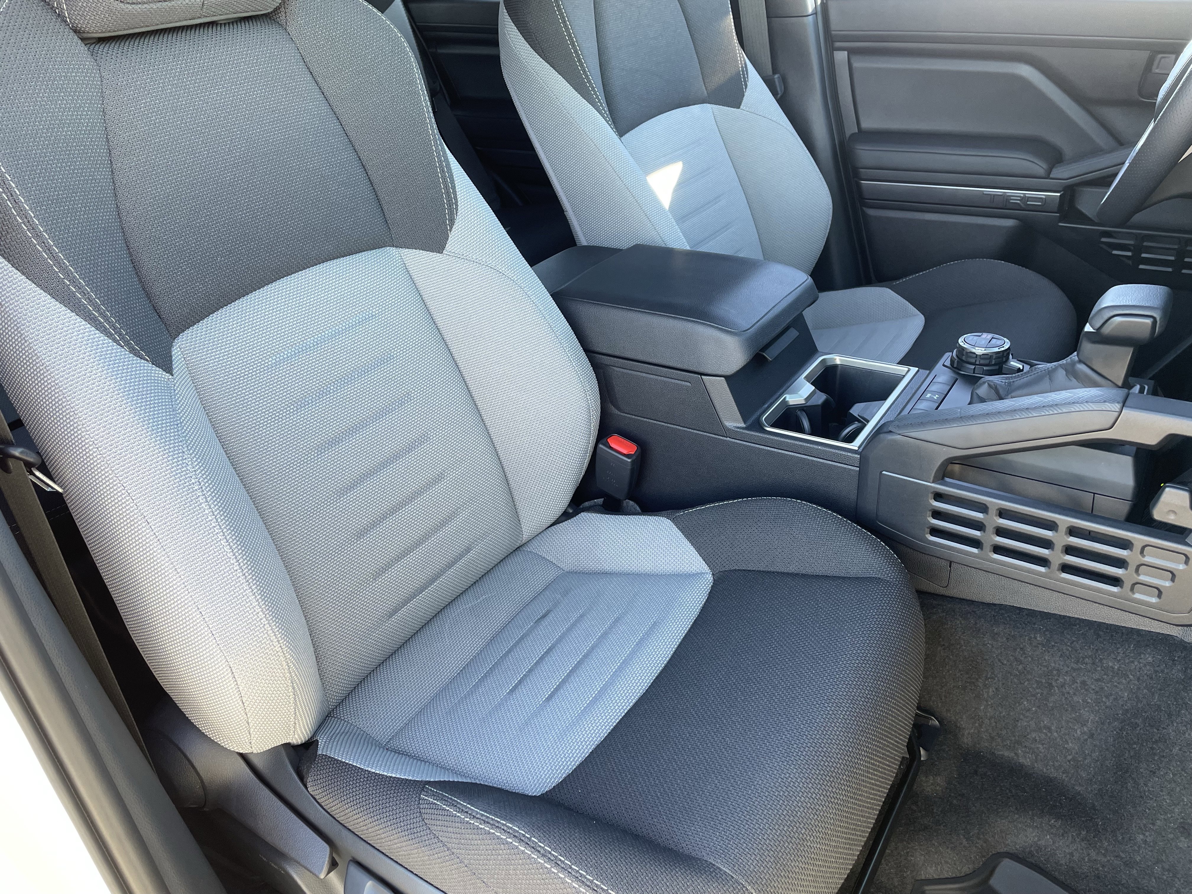 Used 2025 Toyota 4Runner TRD Off-Road image 9