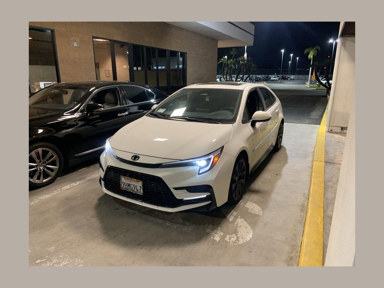 Used 2023 Toyota Corolla SE image 1