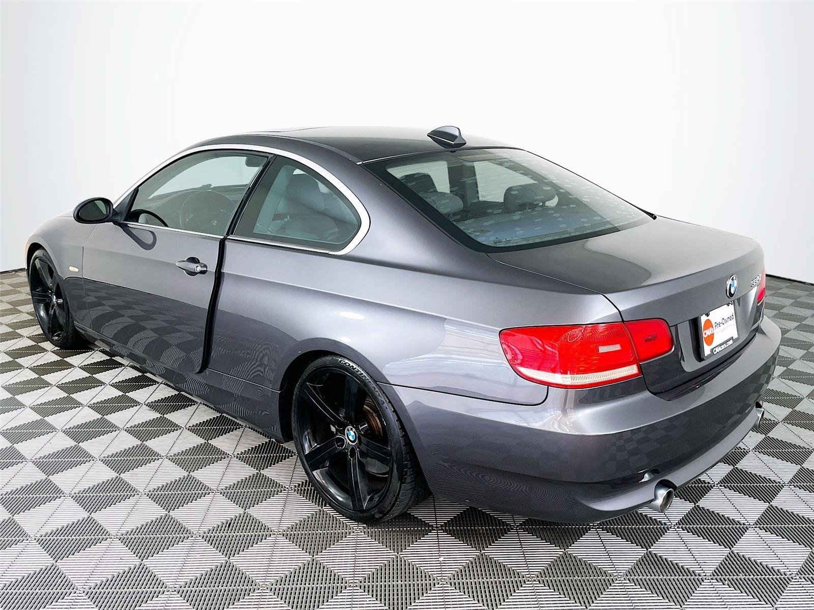Used 2007 BMW 335i Coupe RWD image 6