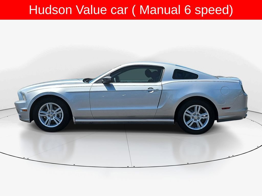 Used 2013 Ford Mustang Coupe RWD image 7