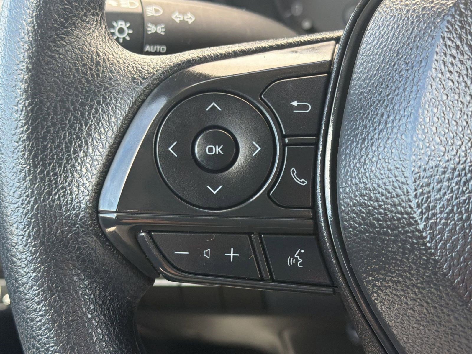 Certified 2025 Toyota Corolla LE FWD image 17