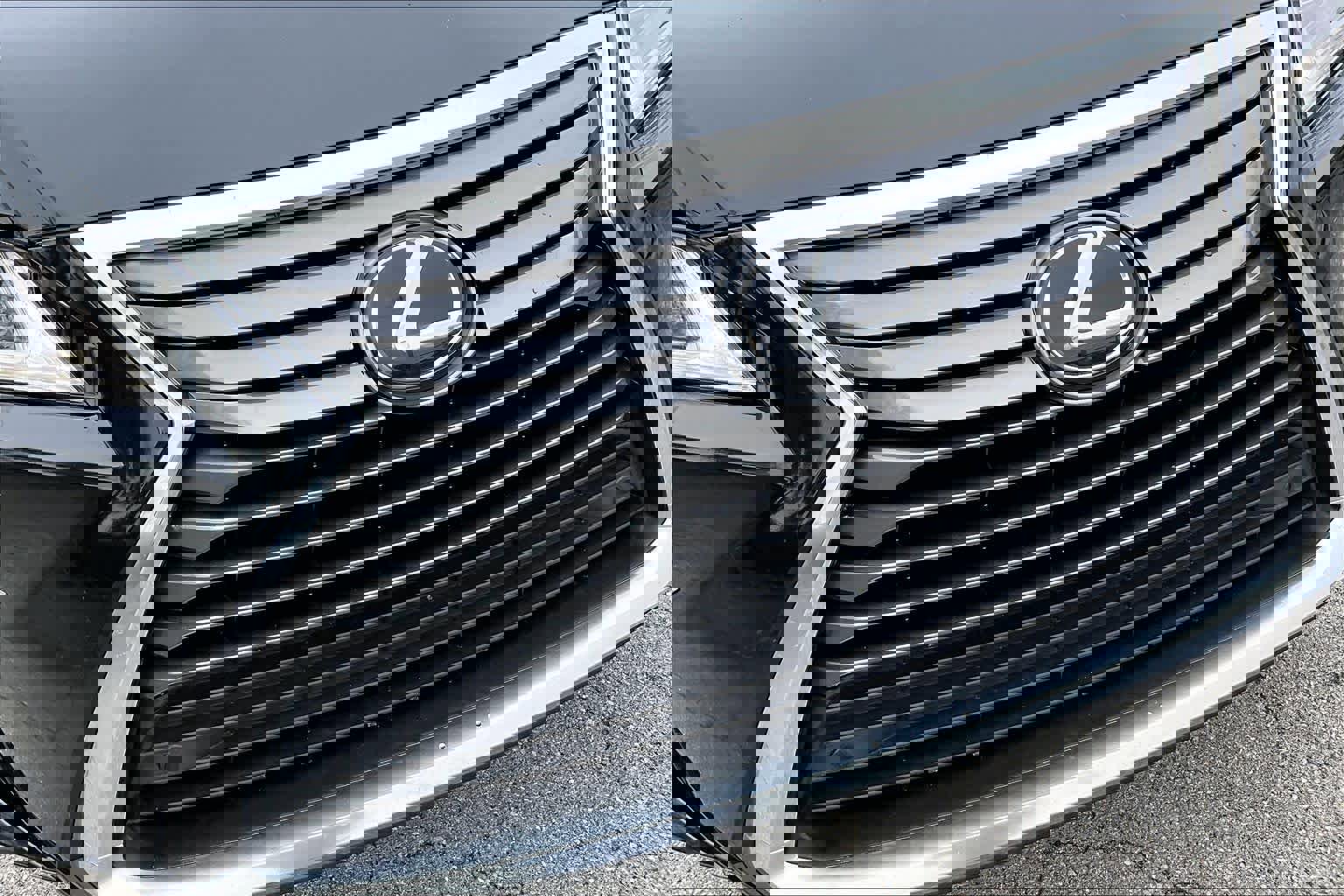 Used 2017 Lexus RX 350 w/ Premium Package image 30