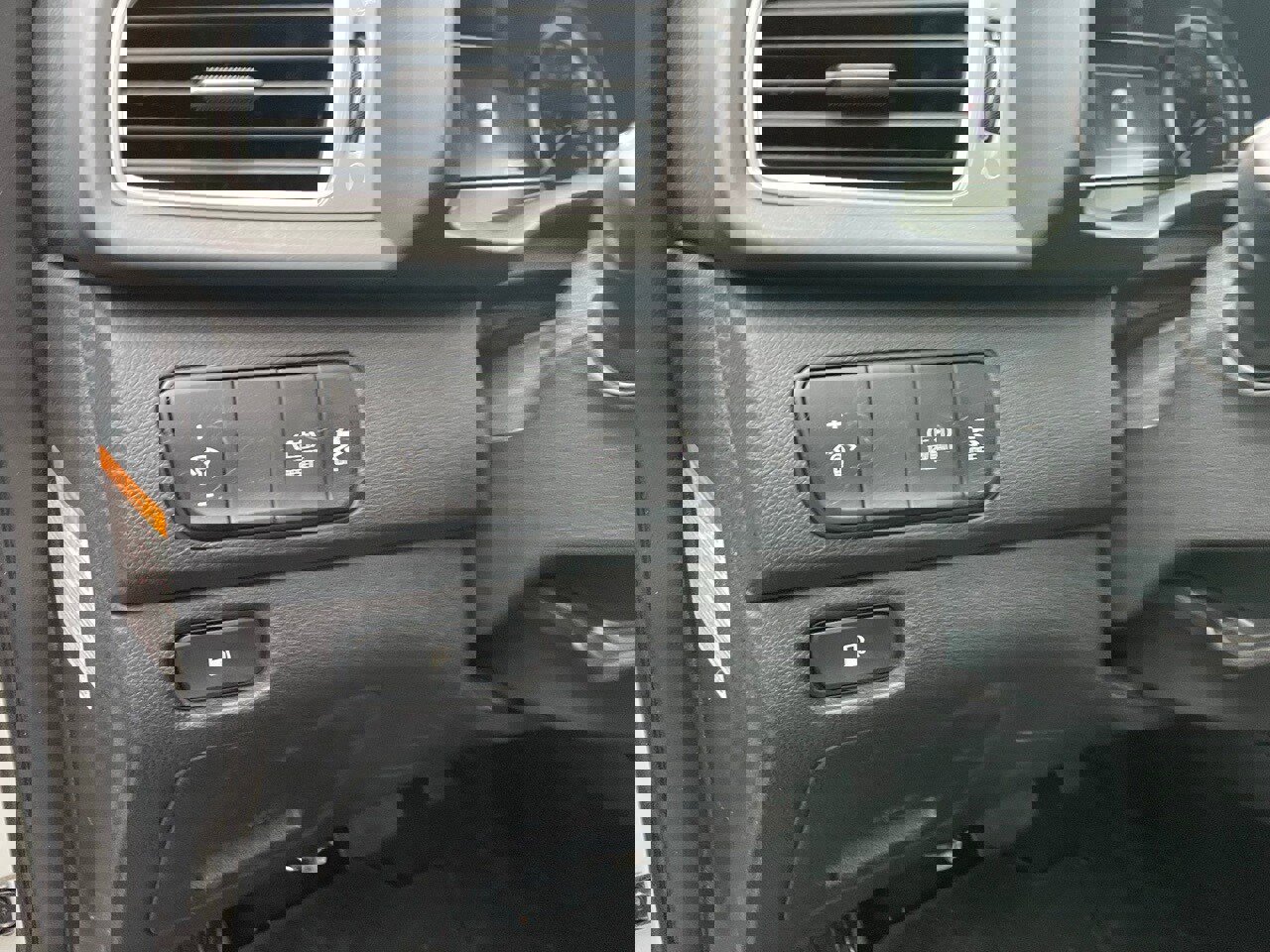 Used 2019 Kia Niro FE image 8