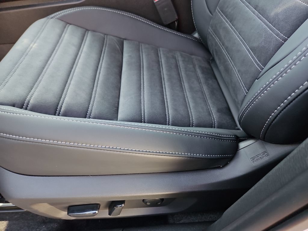 New 2026 Mitsubishi Outlander SE FWD image 24