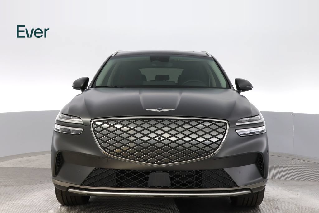 Used 2023 Genesis Electrified GV70 AWD/4WD image 12