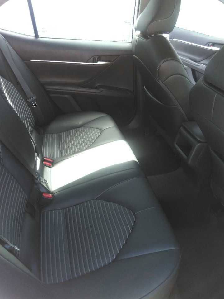 Used 2024 Toyota Camry SE FWD image 4