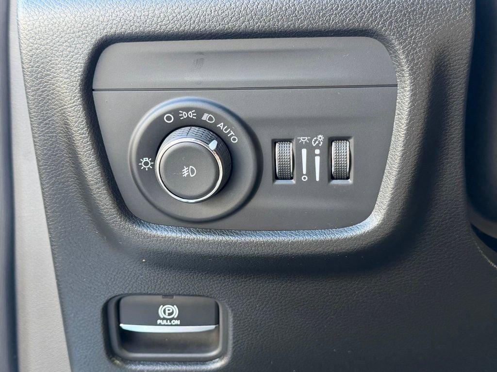 Certified 2024 Jeep Grand Cherokee L Summit w/ MOPAR Finishing Package image 30