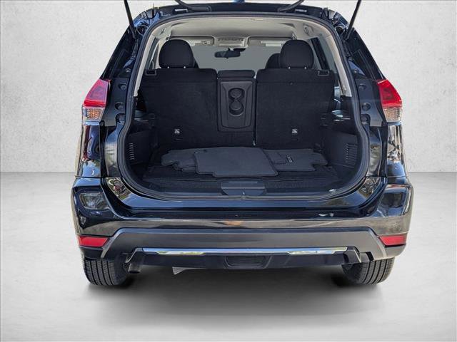 Used 2020 Nissan Rogue S image 6