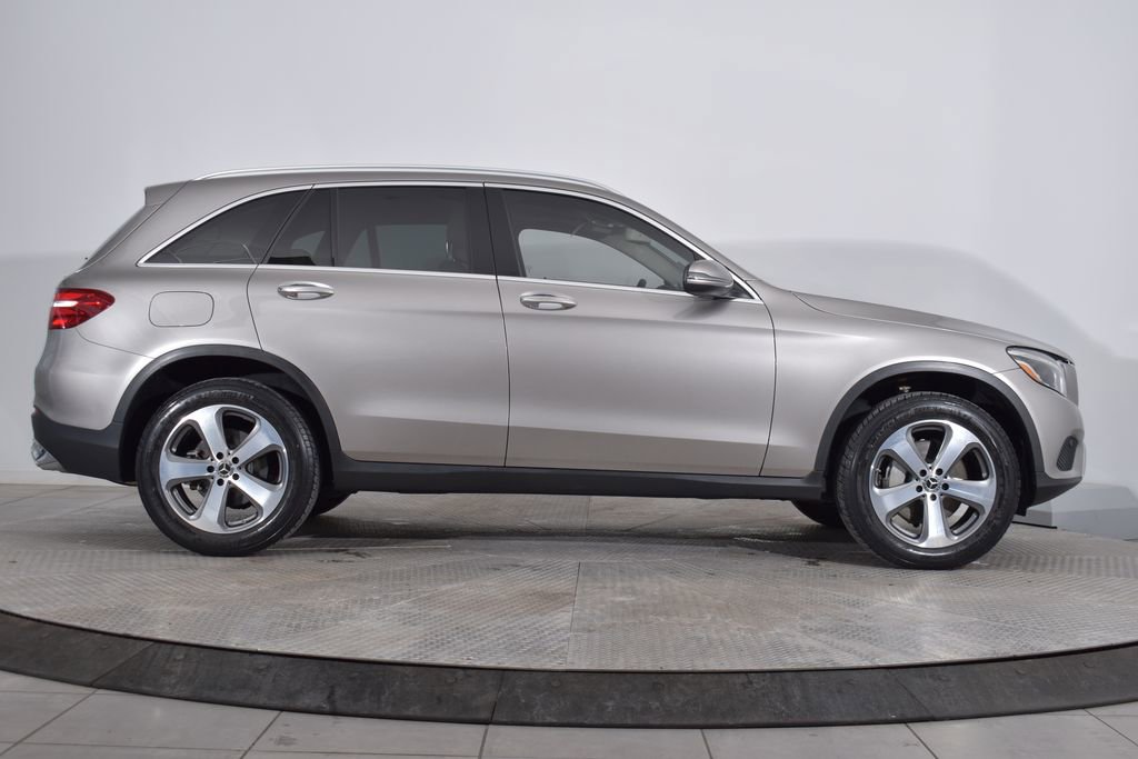 Used 2019 Mercedes-Benz GLC 300 4MATIC image 8