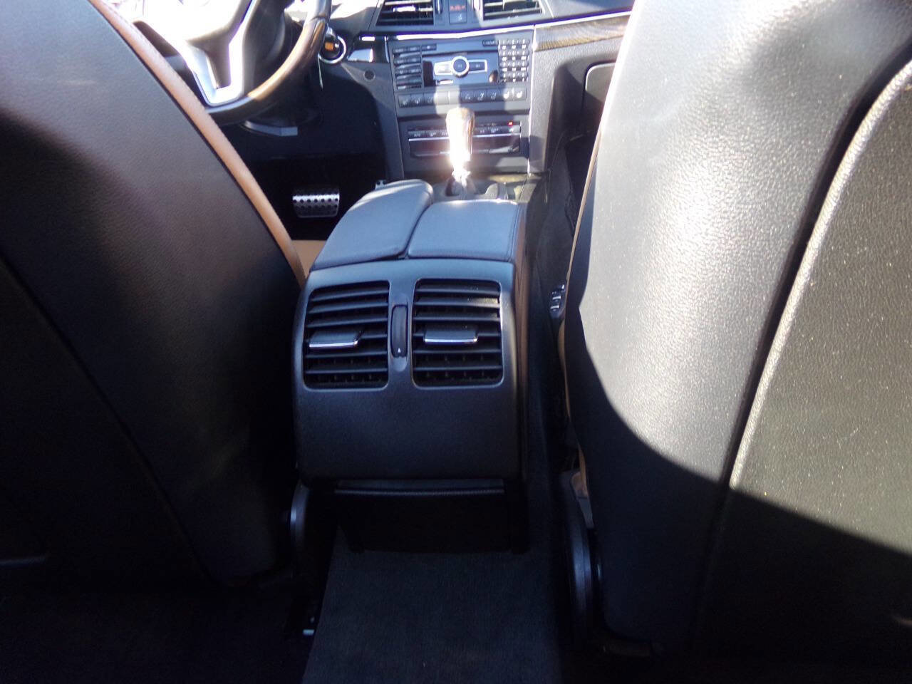 Used 2013 Mercedes-Benz E 350 E 350 2dr Convertible w/ Premium 2 Pkg image 19