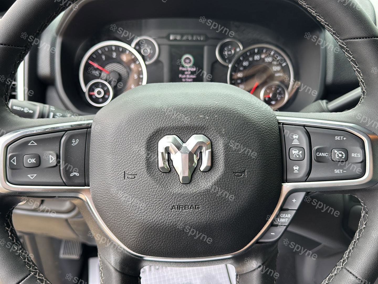 New 2026 RAM 2500 Big Horn AWD/4WD image 11
