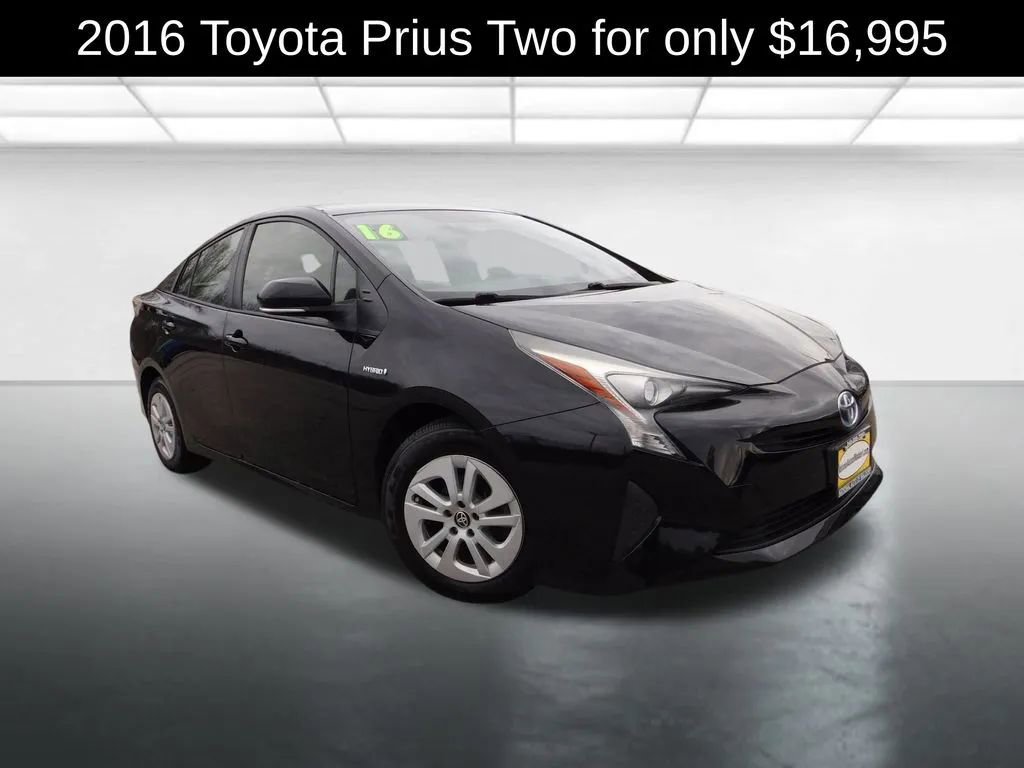 Used 2016 Toyota Prius Two image 1