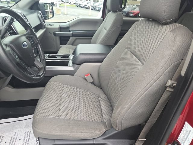 Used 2016 Ford F150 XLT w/ Equipment Group 302A Luxury AWD/4WD image 4