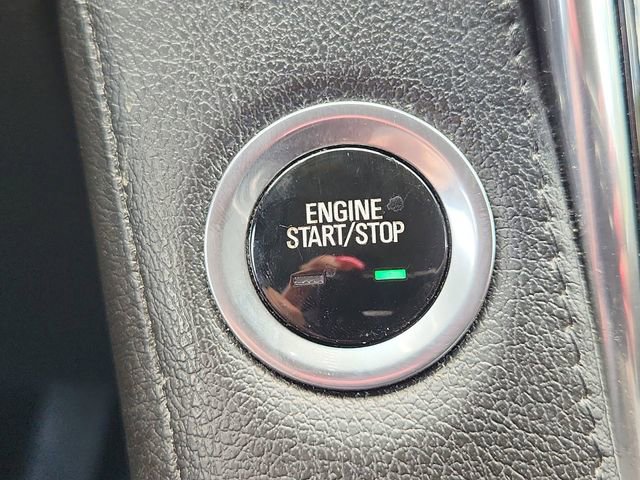 Used 2016 Cadillac Escalade 2WD image 16