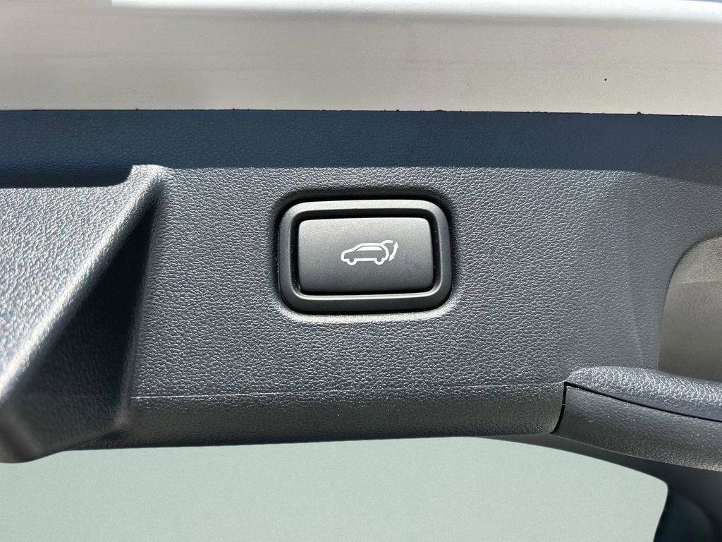 New 2026 Hyundai Tucson SEL image 13