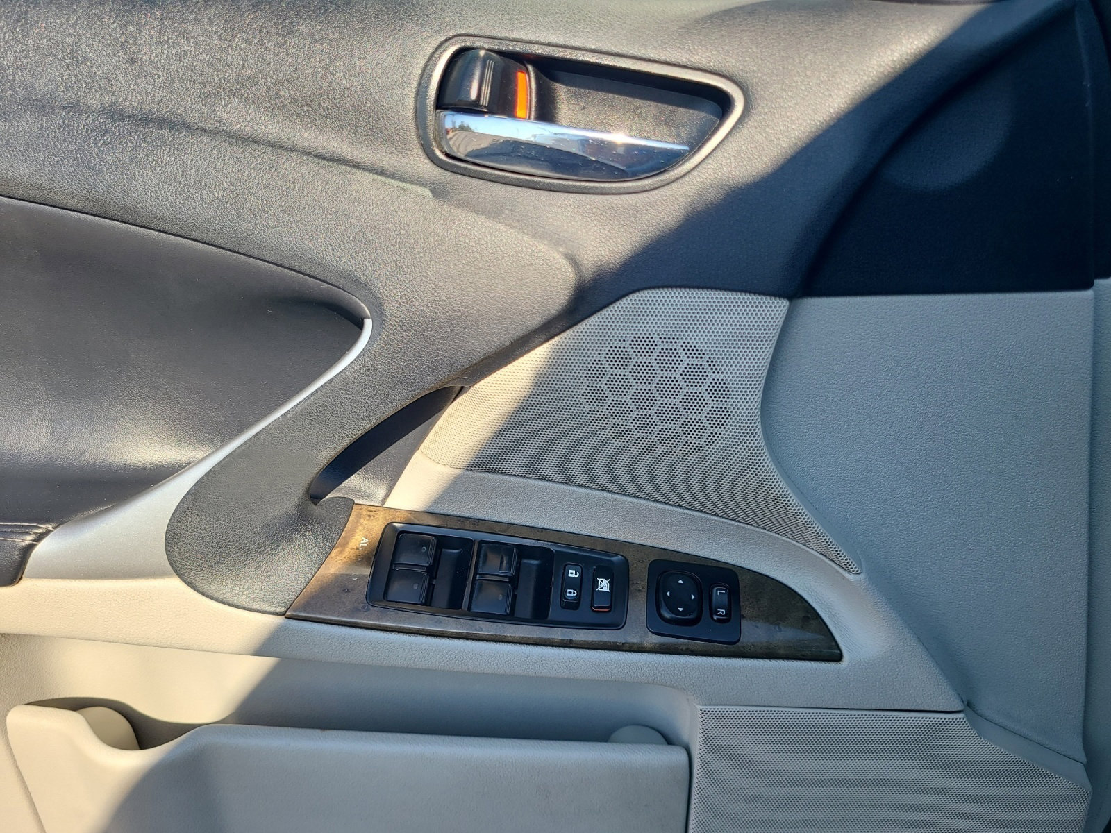 Used 2011 Lexus IS 250 image 10