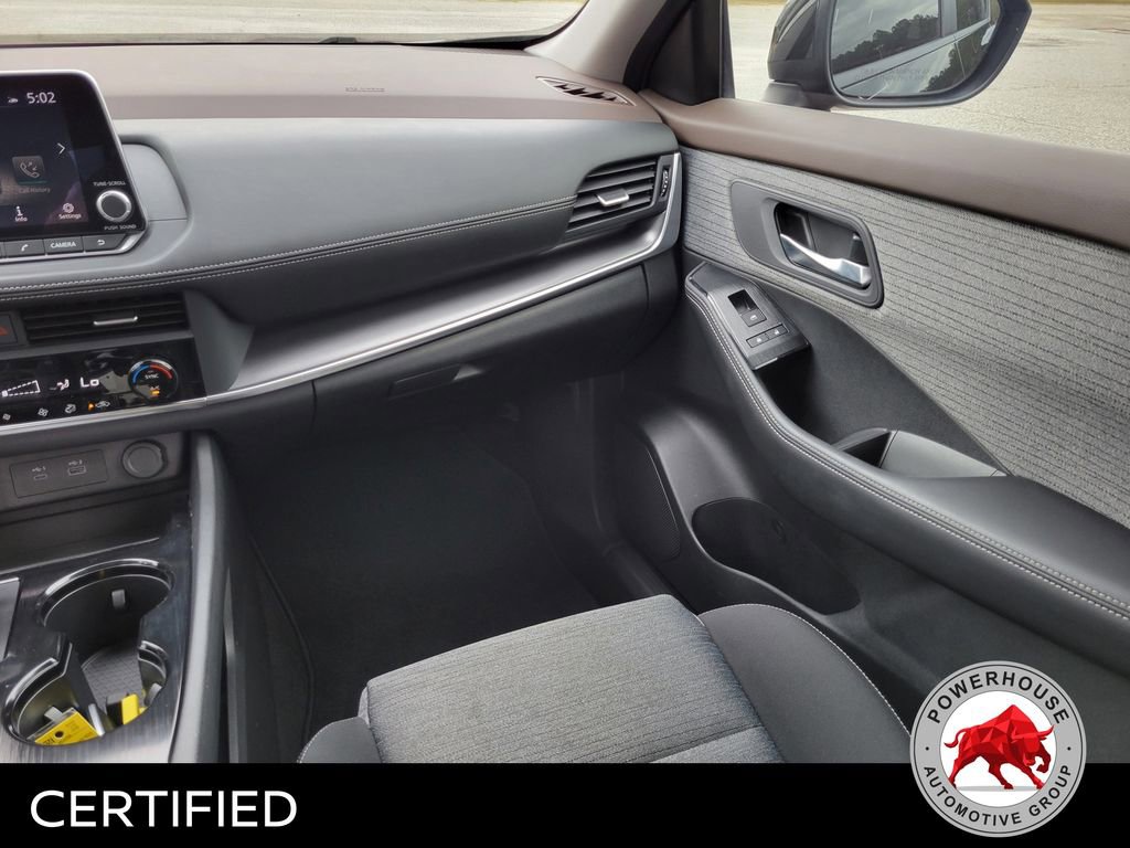 Used 2023 Nissan Rogue SV image 20