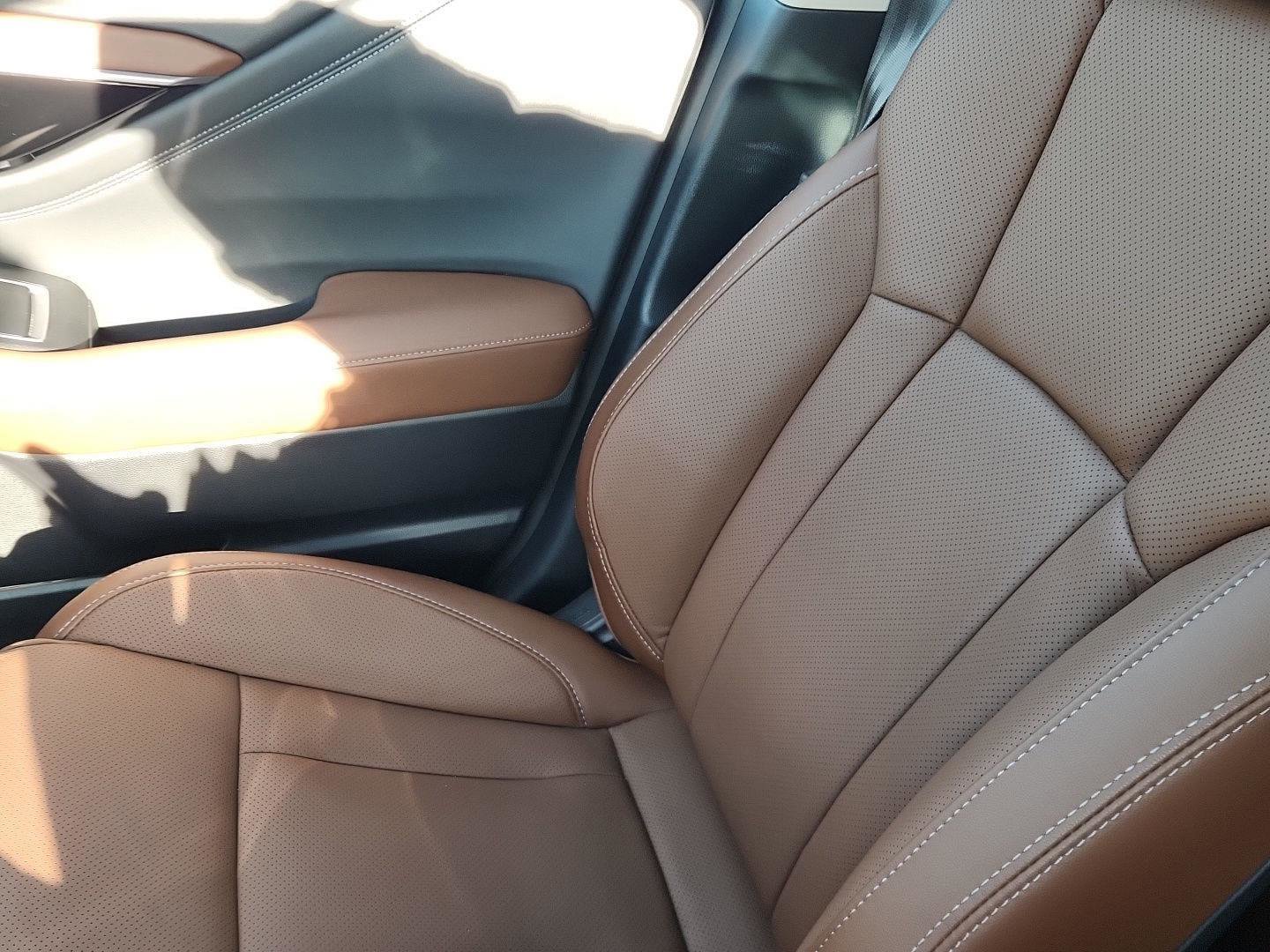 Used 2024 Subaru Outback Touring w/ Popular Package #2 image 18