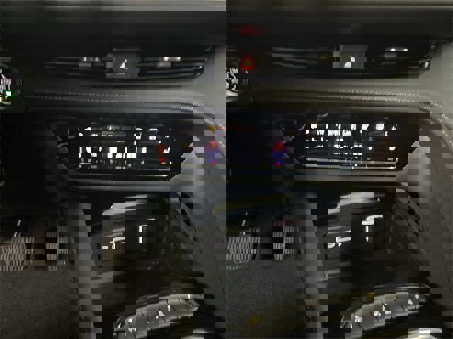 Certified 2023 Buick Envision Essence image 17