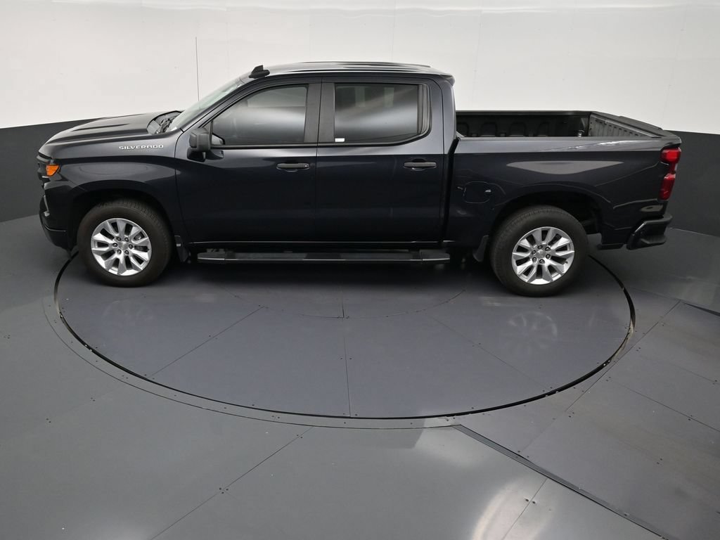 Used 2022 Chevrolet Silverado 1500 Custom RWD image 10
