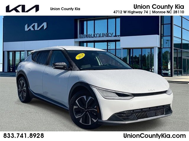 Used 2024 Kia EV6 Light image 1