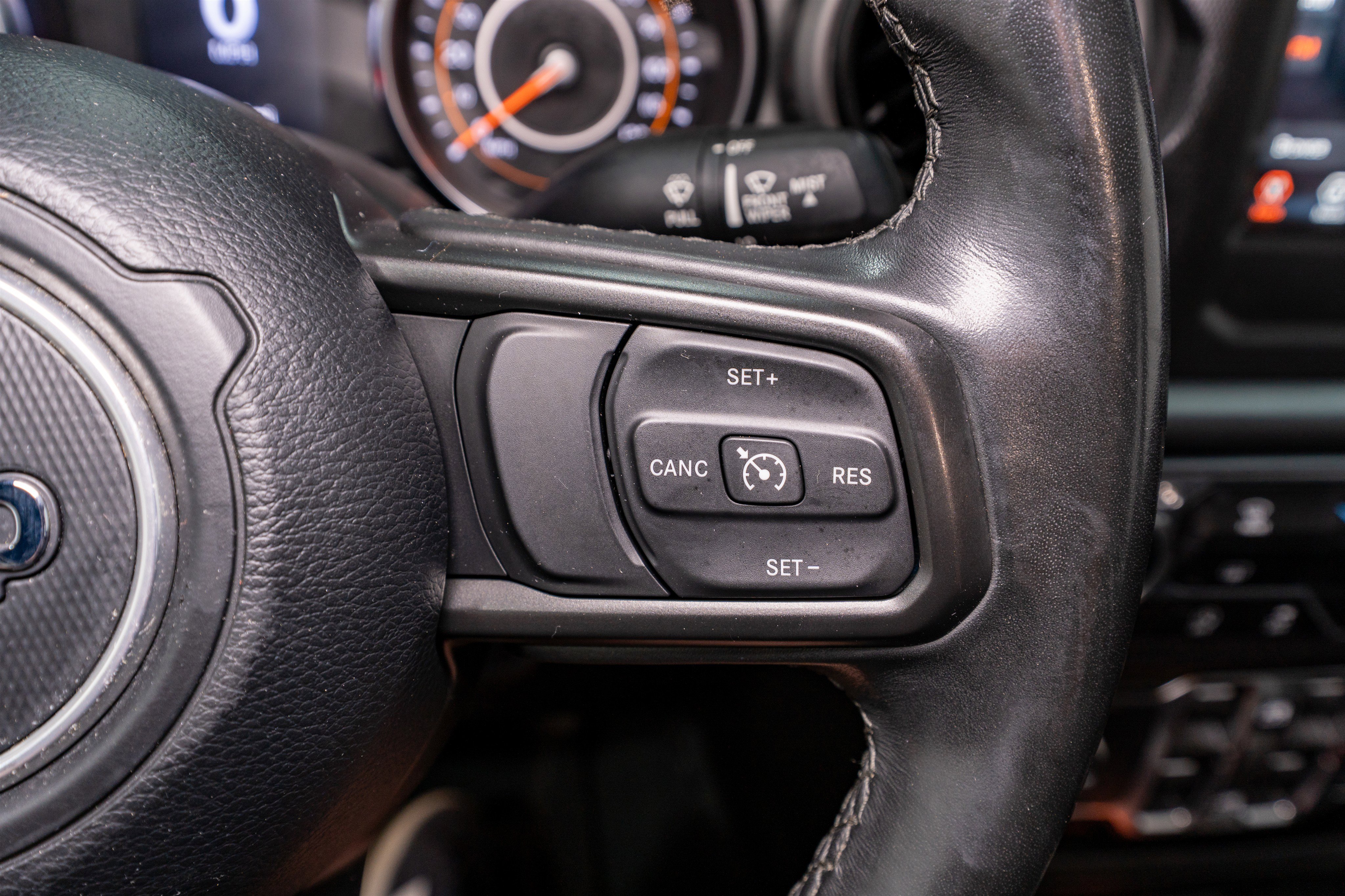 Used 2022 Jeep Gladiator Sport AWD/4WD image 24
