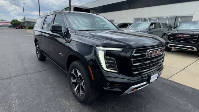 New 2026 GMC Yukon XL AT4 w/ AT4 Premium Plus Package AWD/4WD image 4