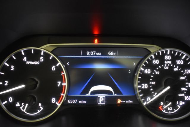 Certified 2025 Nissan Sentra SR w/ SR Premium Package FWD image 27