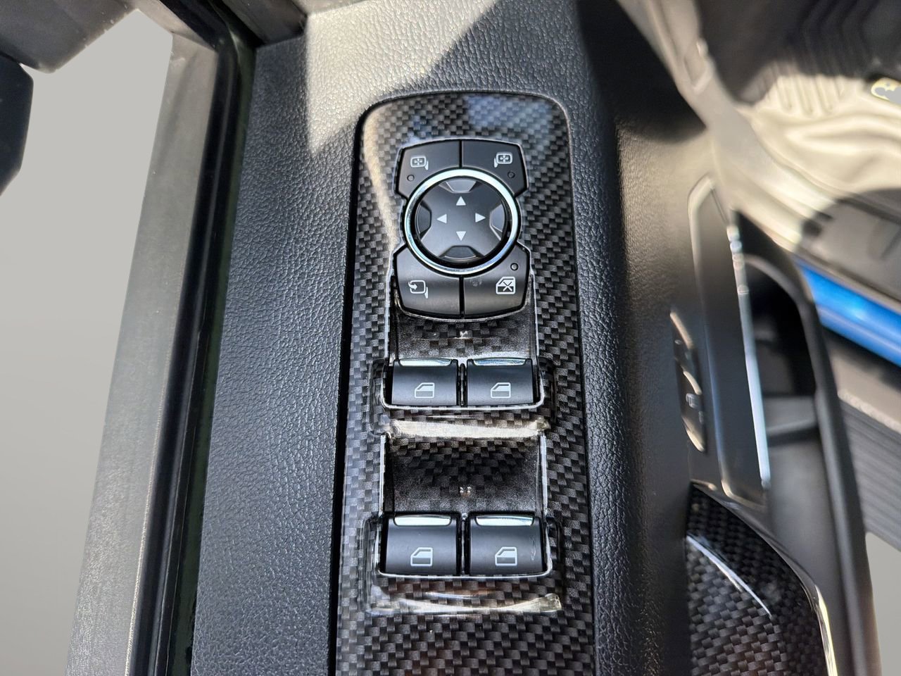 Used 2020 Ford F150 Lariat w/ Equipment Group 502A Luxury AWD/4WD image 14