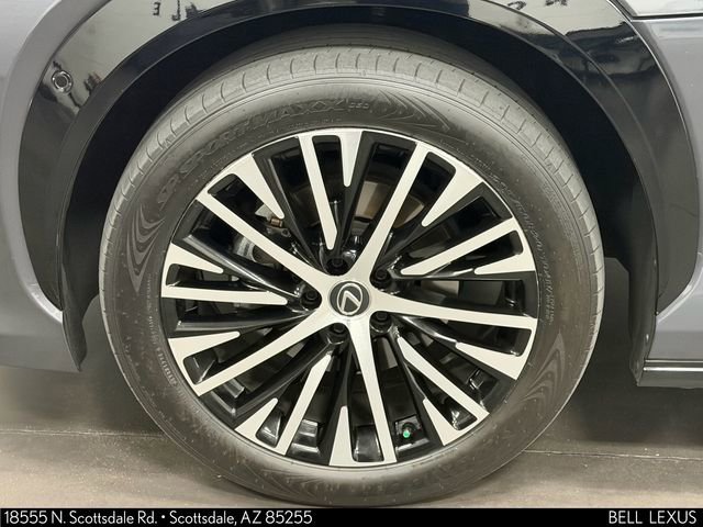 Used 2023 Lexus RZ 450e Premium w/ Accessory Package (Z1) image 9