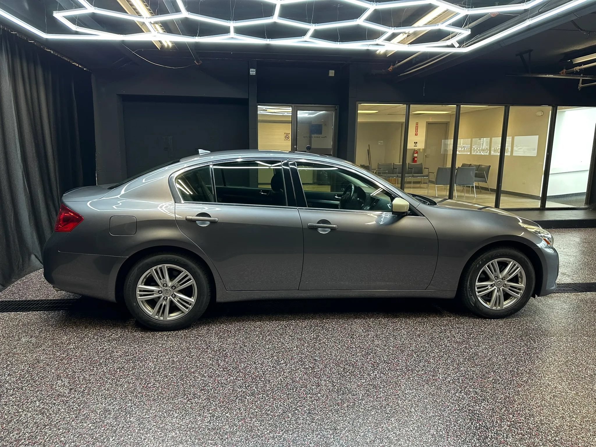 Used 2012 INFINITI G25 x AWD/4WD image 8
