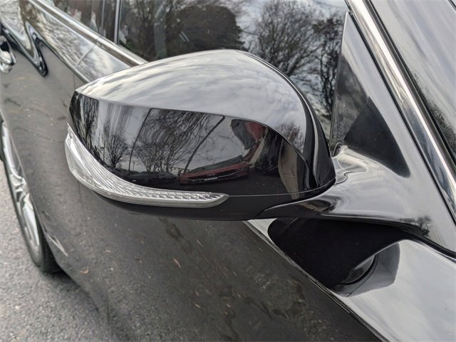 Used 2022 INFINITI Q50 Luxe w/ Cargo Package image 12